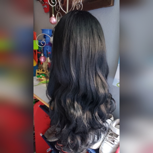 Wigs - Picture 10 of 10